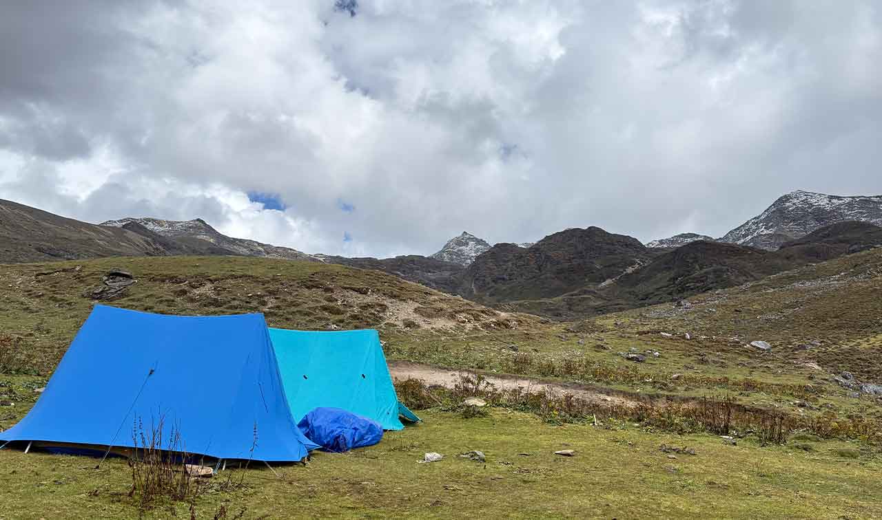 Dragon Hiking Tour camps